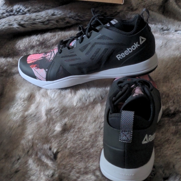 Reebok 9-9.5 Graphic "Cardio Inspire Low 2.0' - Picture 4 of 14